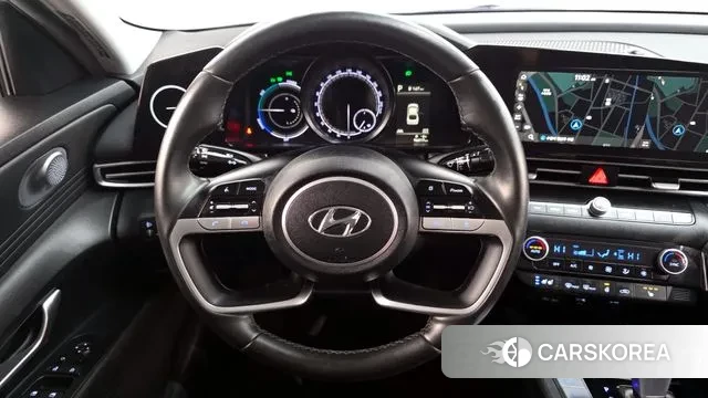 Hyundai Avante Hybrid (CN7) 2021 Белый из Кореи, фото 5