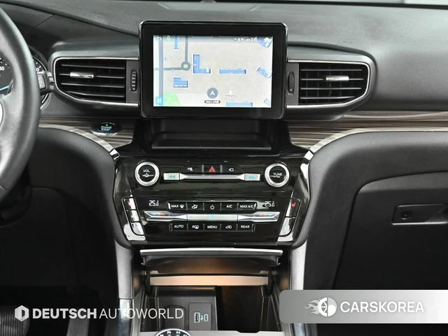 Ford Explorer 6th Generation 2021 Белый из Кореи, фото 5