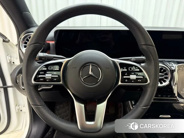 Mercedes-Benz Class A 2022 Белый из Китая, фото 5