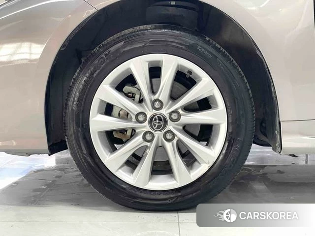 Toyota Corolla 2023 Серебристо-серый из Китая, фото 5
