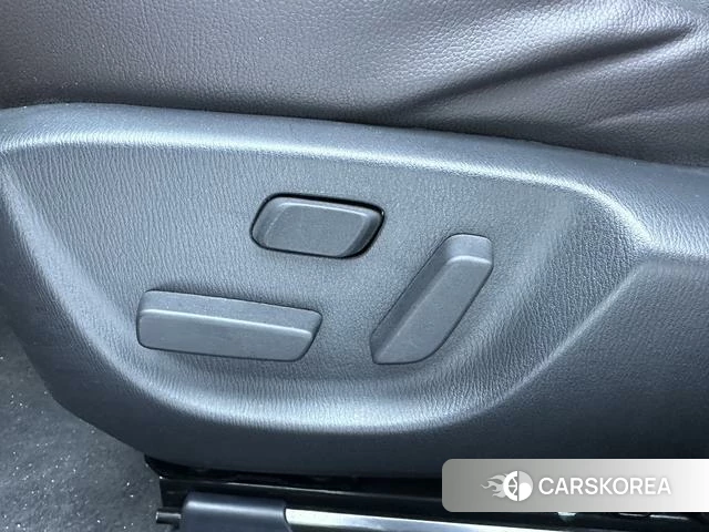 Mazda CX-4 2023 Красный из Китая, фото 5