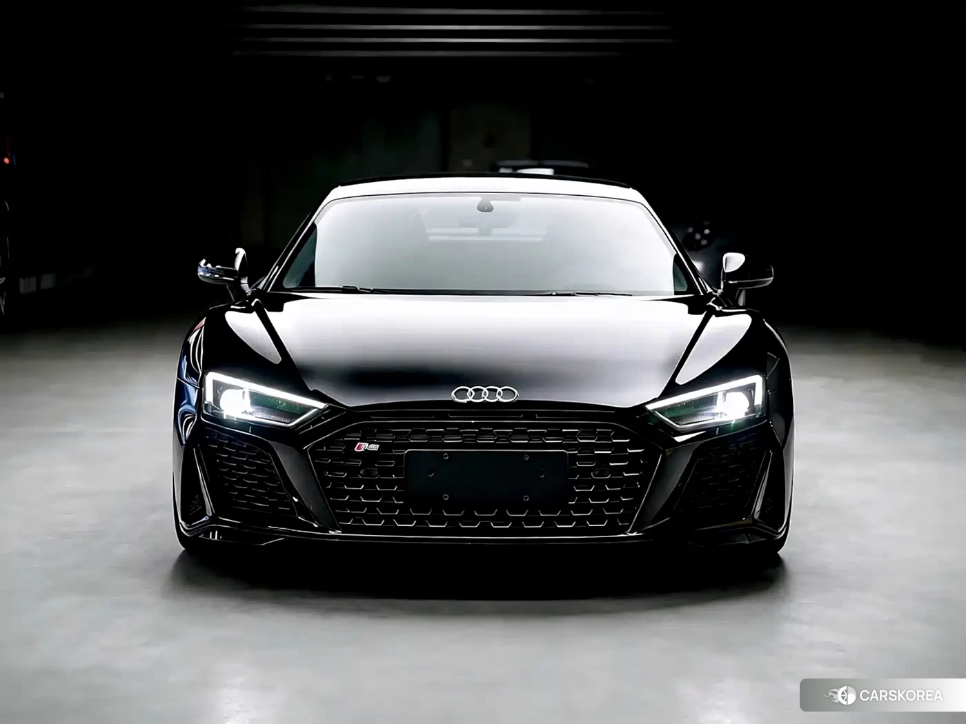 Audi R8 2023 Черный из Китая, фото 5