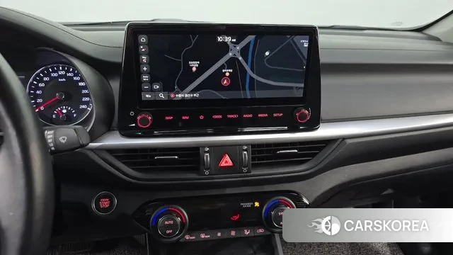 Kia The New K3 2nd generation 2022 Белый из Кореи, фото 5