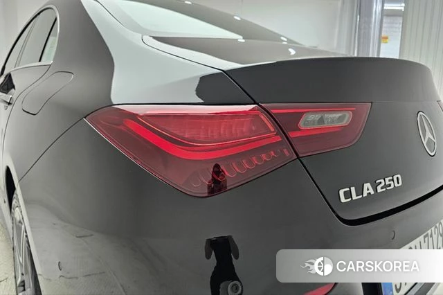 Mercedes-Benz CLA-Class C118 2025 Белый из Кореи, фото 5