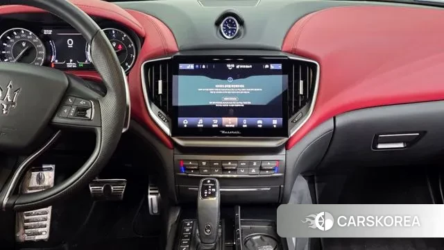 Maserati Ghibli 2022 Синий из Кореи, фото 5