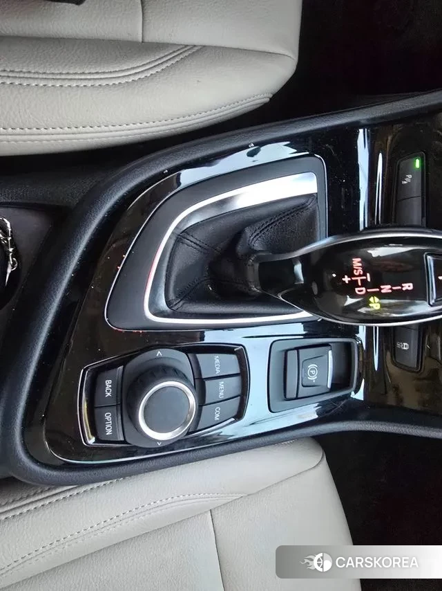 BMW 2 Series Active Tourer (F45) 2020 Коричневый из Кореи, фото 5