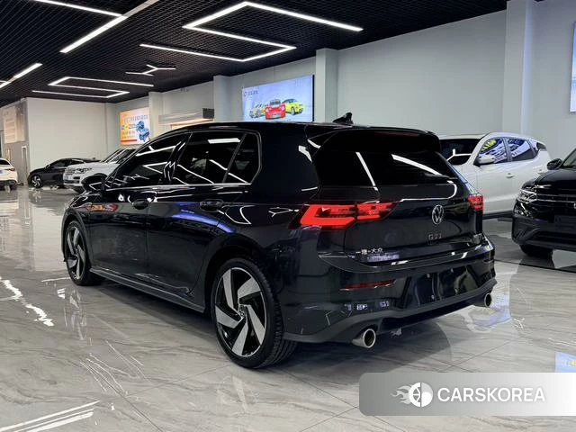 Volkswagen Golf GTI 2025 Черный из Китая, фото 5