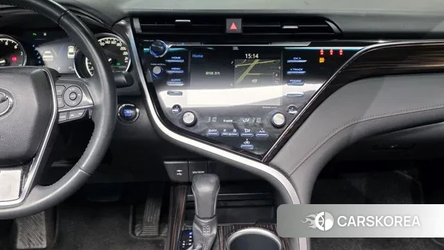 Toyota Camry (XV70) 2019 Белый из Кореи, фото 5