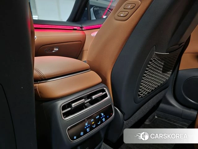 Genesis GV70 2025 Белый из Кореи, фото 5