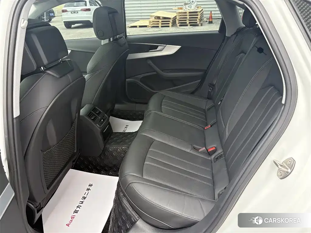 Audi A4L 2022 Белый из Китая, фото 5