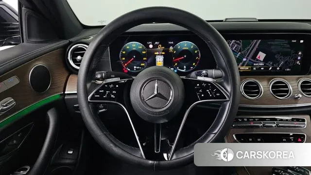 Mercedes-Benz E-Class W213 2022 Синий из Кореи, фото 5