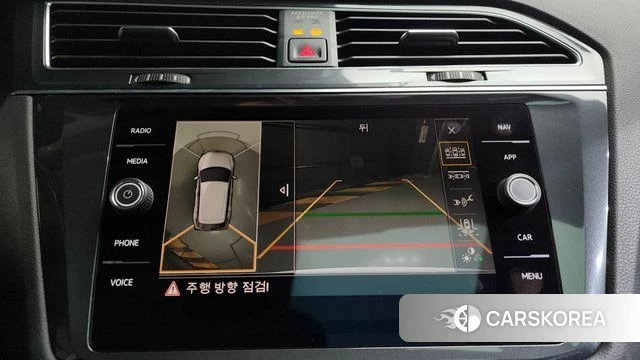 Volkswagen Tiguan Allspace 2020 Белый из Кореи, фото 5