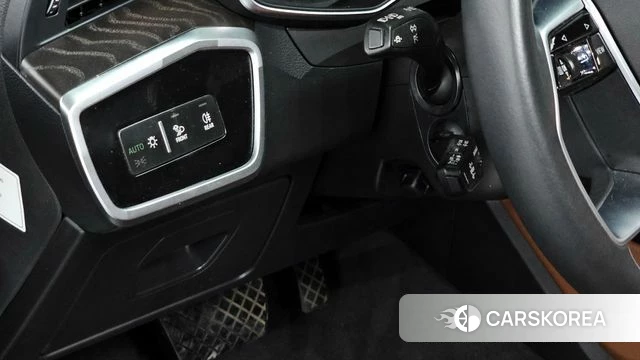 Audi A6 (C8) 2023 Серый из Кореи, фото 5