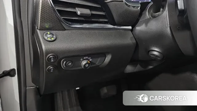 Chevrolet (GM Daewoo) Traverse 2023 Белый из Кореи, фото 5