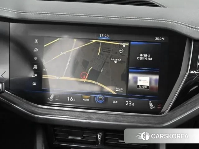 Volkswagen Touareg 3rd generation 2020 Черный из Кореи, фото 5