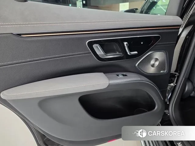 Mercedes-Benz EQS SUV X296 2024 Черный из Кореи, фото 5