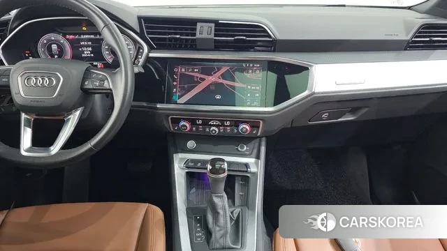 Audi Q3 (F3) 2020 Белый из Кореи, фото 5