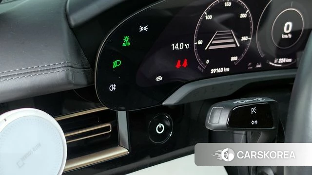 Porsche Taycan 2023 Черный из Кореи, фото 5