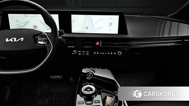 Kia EV6 2023 Черный из Кореи, фото 5