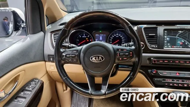 Kia The New Carnival 2020 Белый из Кореи, фото 5