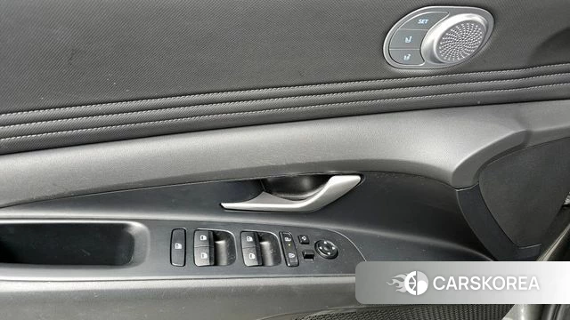 Hyundai The New Avante (CN7) 2024 Серый из Кореи, фото 5