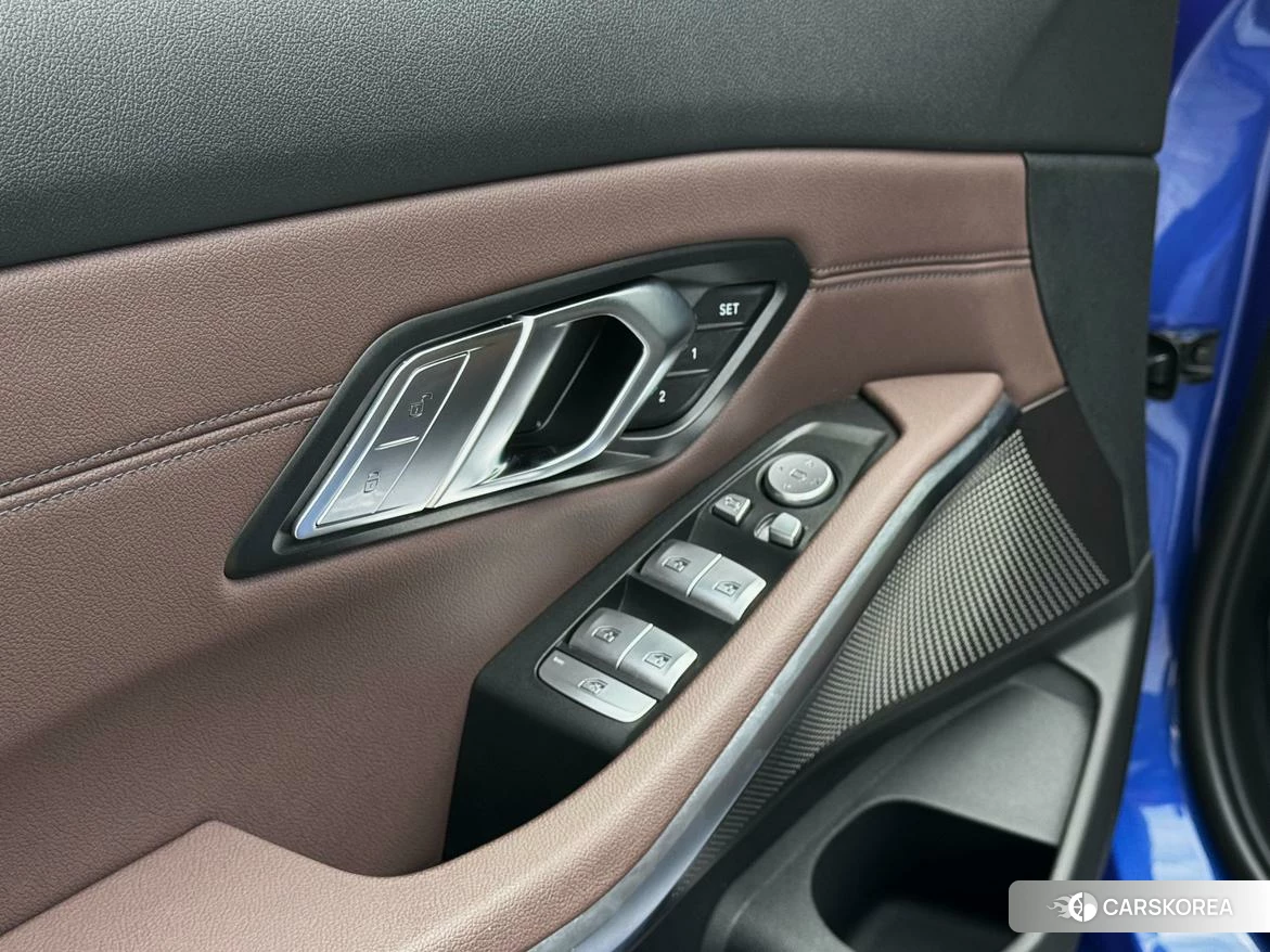 BMW 3 series 2019 Синий из Китая, фото 5