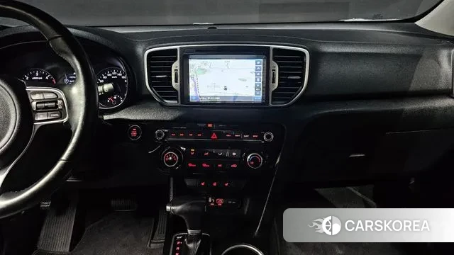 Kia Sportage 4th Generation 2018 Белый из Кореи, фото 5