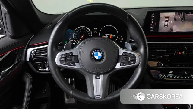 BMW 5 Series (G30) 2019 Серый из Кореи, фото 5
