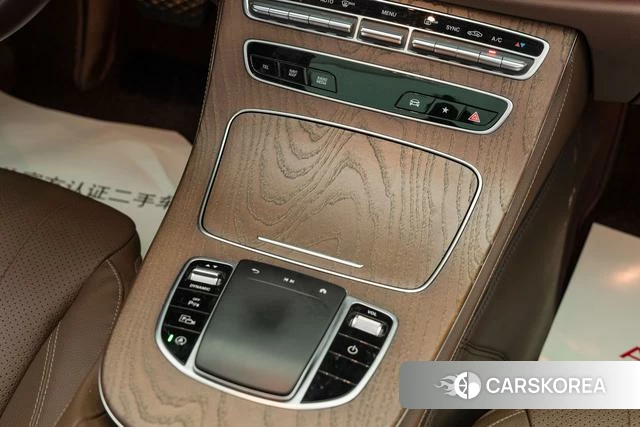 Mercedes-Benz E-class 2023 Черный из Китая, фото 5