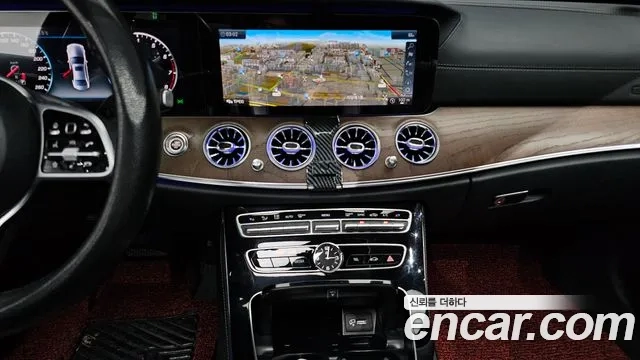 Mercedes-Benz E-Class W213 2018 Белый из Кореи, фото 5