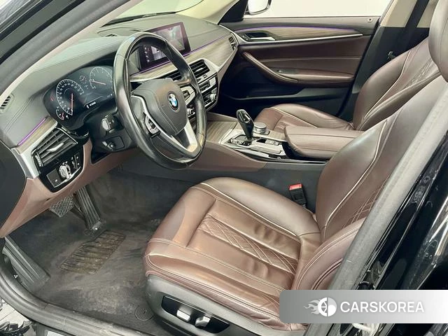 BMW 5 series 2019 Черный из Китая, фото 5