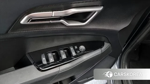 Kia Sportage 5th Generation Hybrid 2023 Серый из Кореи, фото 5