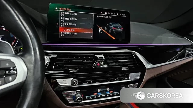 BMW 5 Series (G30) 2022 Черный из Кореи, фото 5