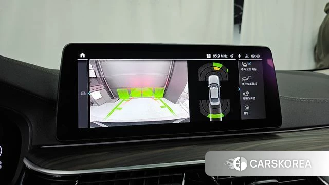 BMW 5 Series (G30) 2023 Черный из Кореи, фото 5