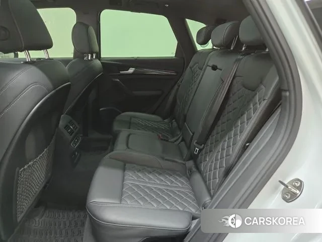 Audi SQ5 (FY) 2022 Белый из Кореи, фото 5