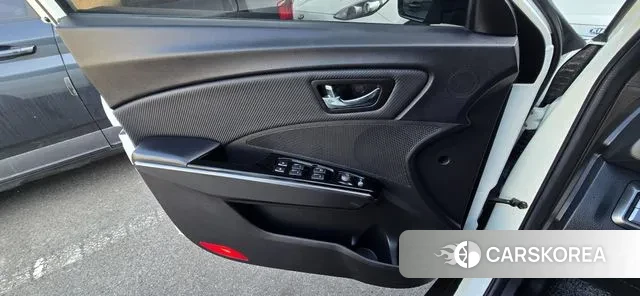 Ssangyong Berry New Tivoli 2022 Белый из Кореи, фото 5