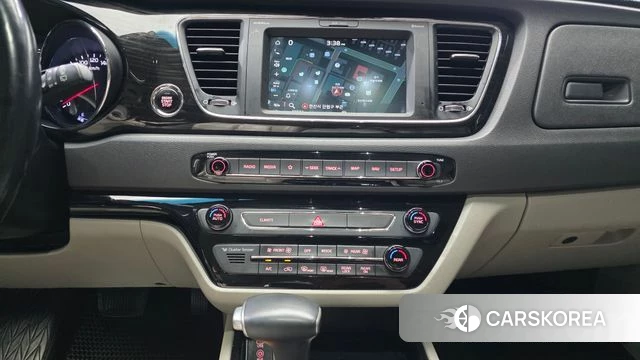 Kia The New Carnival 2019 Белый из Кореи, фото 5
