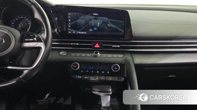 Hyundai Avante (CN7) 2020 Серебристо-серый из Кореи, фото 5