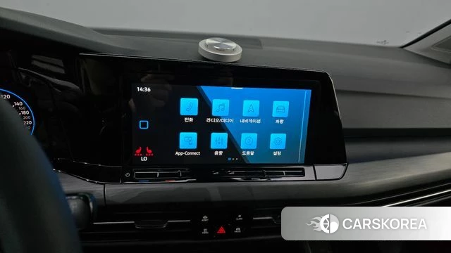 Volkswagen Golf 8th Generation 2022 Синий из Кореи, фото 5