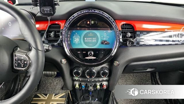 Mini Cooper S 2021 Серебряный из Кореи, фото 5