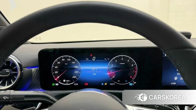 Mercedes-Benz A-Class W177 2025 Белый из Кореи, фото 5