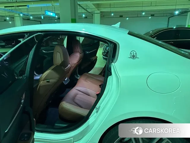 Maserati Ghibli 2018 Жемчужный цвет из Кореи, фото 5