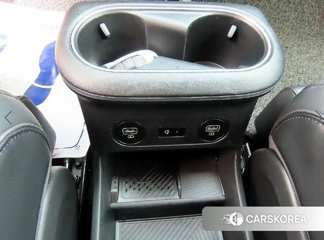 Hyundai Ionic 5 2021 Серебристо-серый из Кореи, фото 5