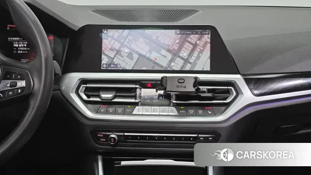 BMW 3 Series (G20) 2019 Белый из Кореи, фото 5