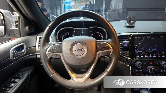 Jeep Grand Cherokee 2018 Серый из Кореи, фото 5