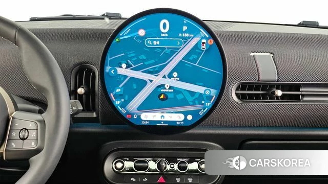 Mini Cooper C 4th generation 2025 Красный из Кореи, фото 5