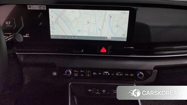 Kia The New Carnival 4th Generation 2025 Белый из Кореи, фото 5