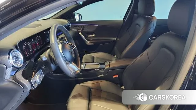 Mercedes-Benz A-Class W177 2024 Черный из Кореи, фото 5