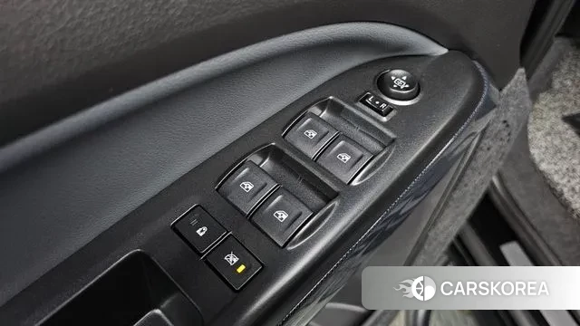 Chevrolet (GM Daewoo) Real New Colorado 2022 Черный из Кореи, фото 5