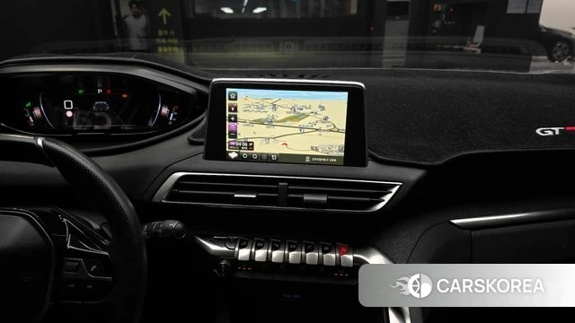Peugeot 5008 second generation 2019 Серый из Кореи, фото 5
